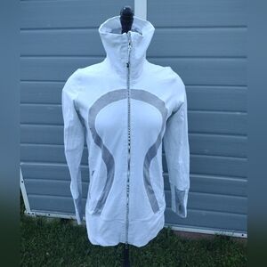 Lululemon White & Grey In Stride Full Zip Jacket Size 8